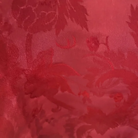 New Victoria's Secret Gold Label Sleep Shirt Gown Red Burgundy Damask Night - Picture 5 of 7